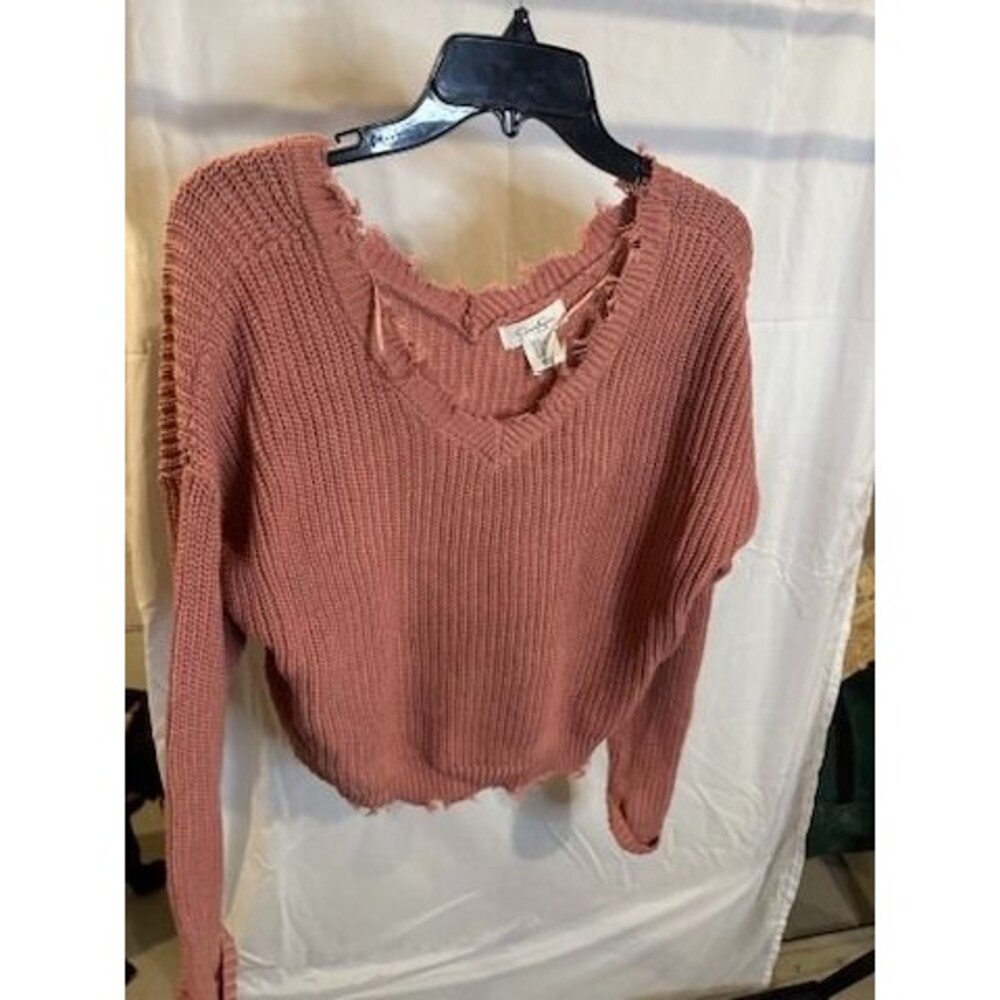 Jessica Simpson Cropped Distressed Hem Sweater – Rose Pink, Size M